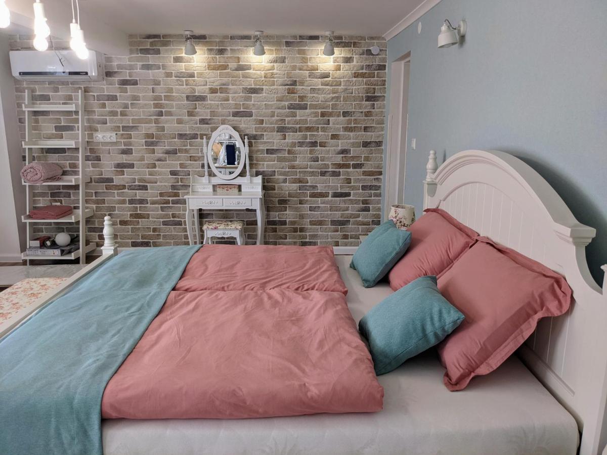 Penzión Zlatá Putňa Vinicky Esterno foto