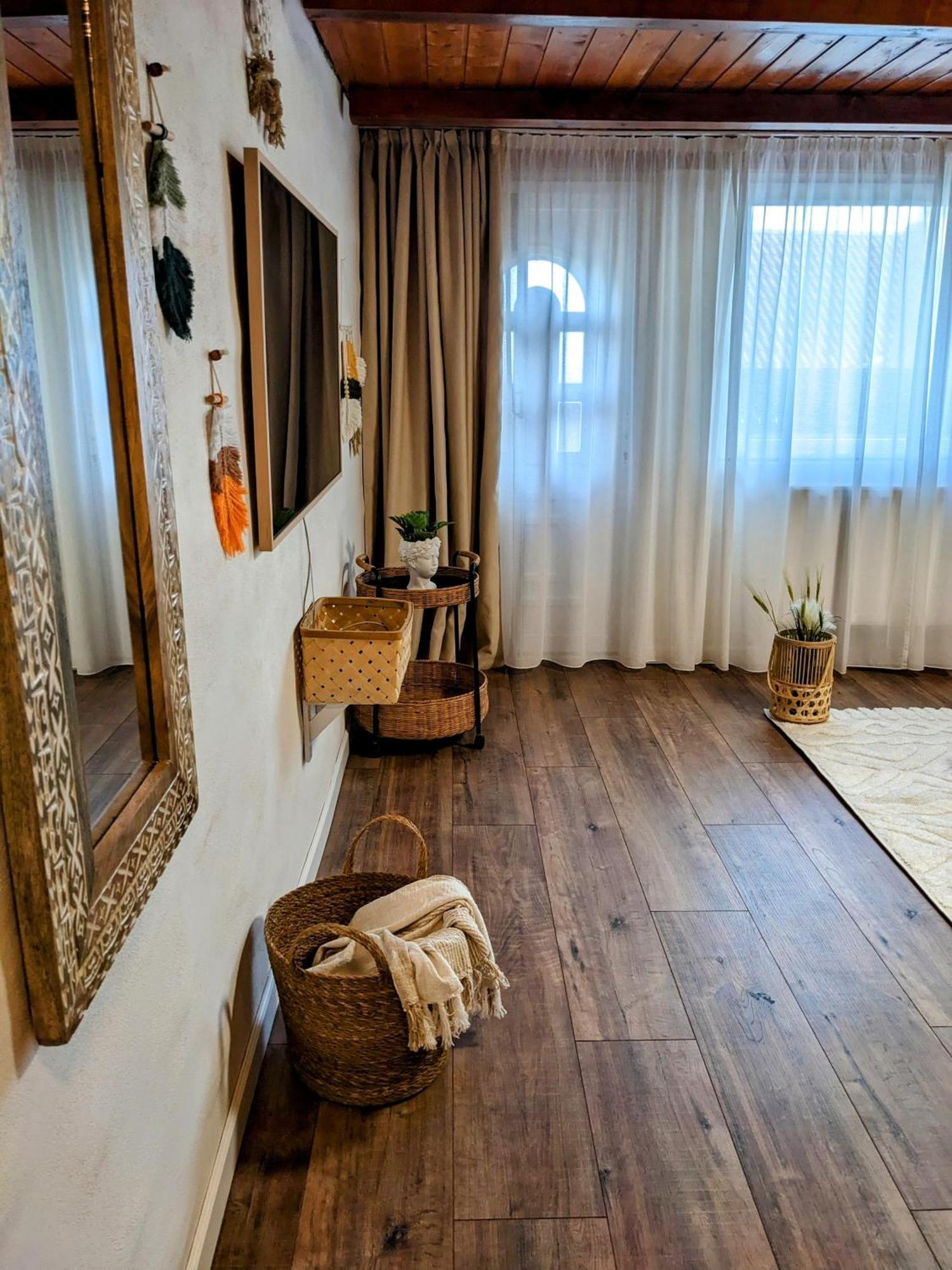 Penzión Zlatá Putňa Vinicky Esterno foto