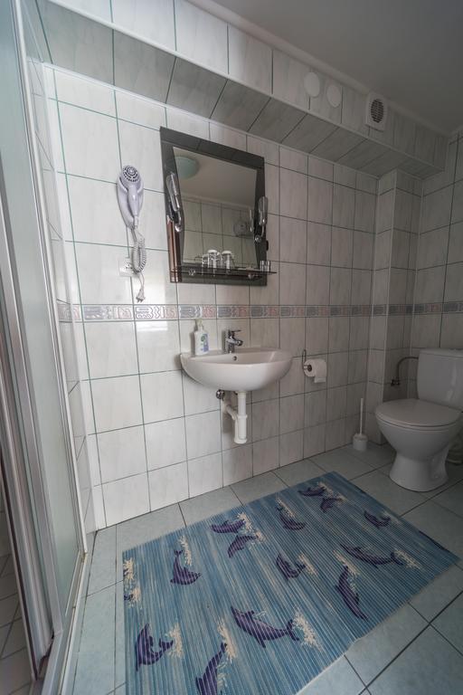Penzión Zlatá Putňa Vinicky Esterno foto